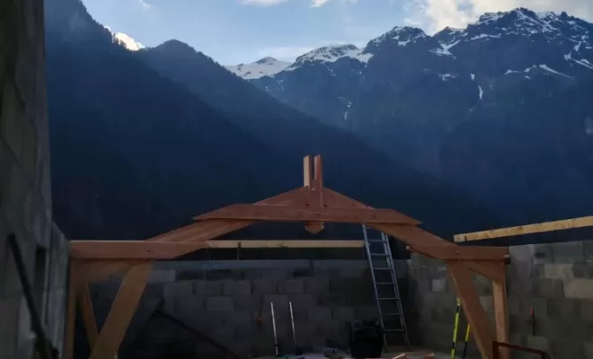 Fabrication et pose d'une charpente traditionnel , Les Abrets en Dauphiné, Vincent Decoux